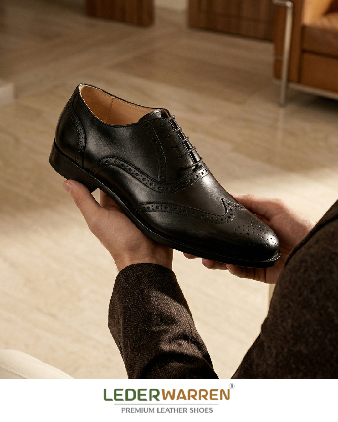LEDERWARREN Broque Black Formal Shoes