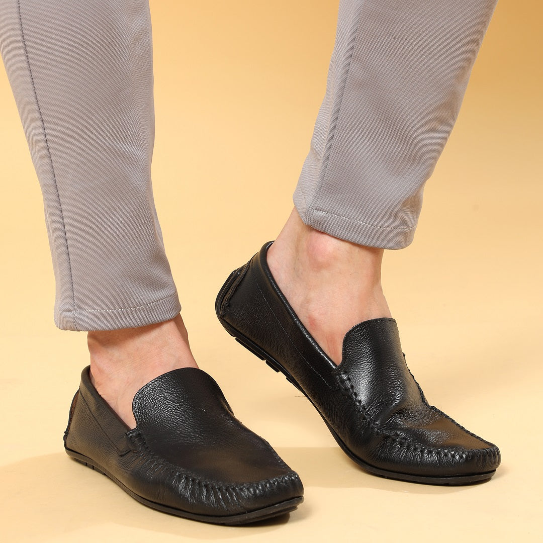 Milled Leather Plain Loafer For Men