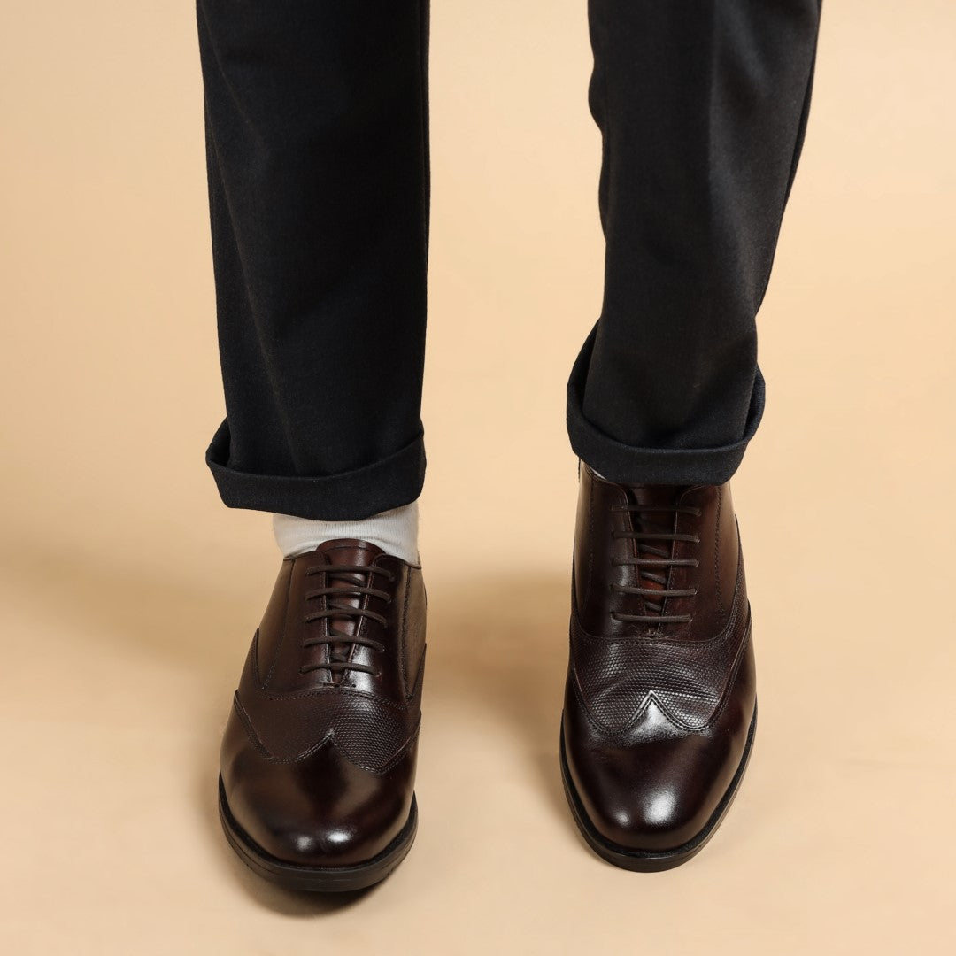 LEDERWARREN Broque Brown Formal Shoes